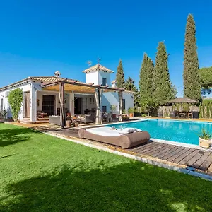 https://casa-rural-la-teja.es-andalucia.com